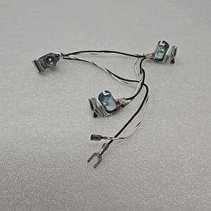 Clip on 44 47 light socket strand